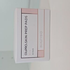 BeautyBio GloPRO Skin Prep Pads - White and Pink